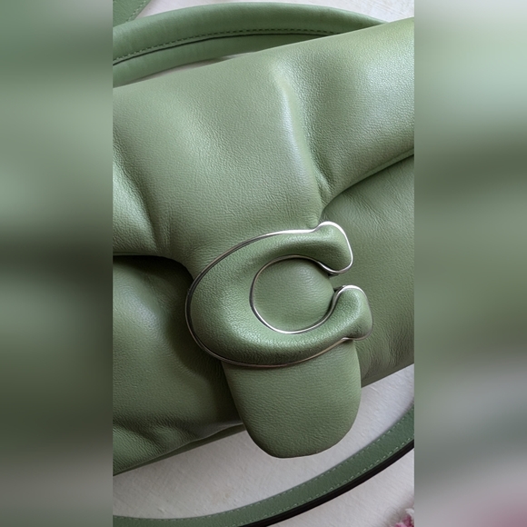 Coach pillow Tabby bag 18 - Picture 2 of 8